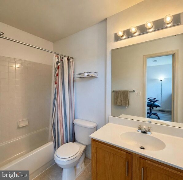 Building Photo - 2908 Huntington Grove Square