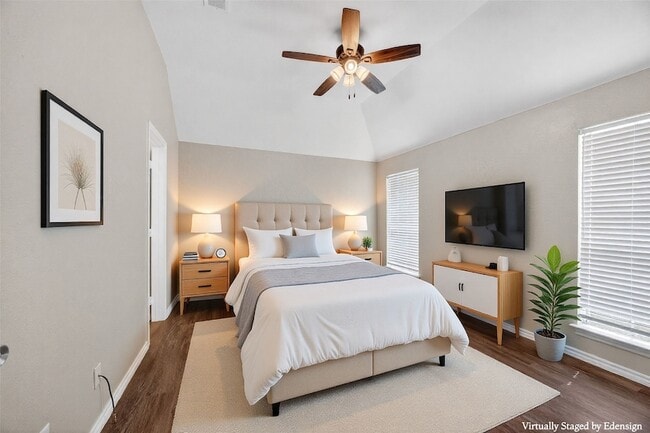 Building Photo - 3205 Carverly Ave