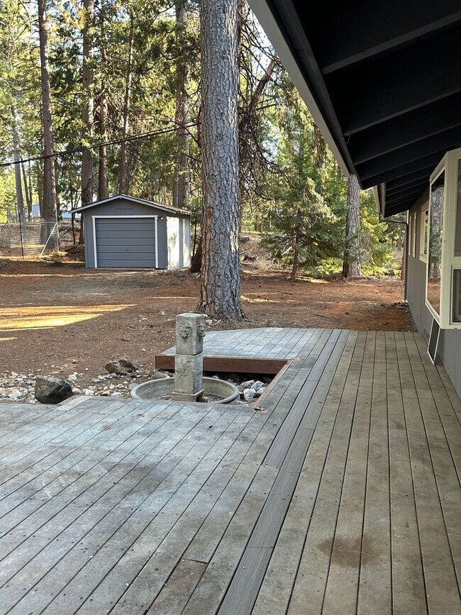 Building Photo - HOLIDAY SPECIAL ~ Home for Rent!