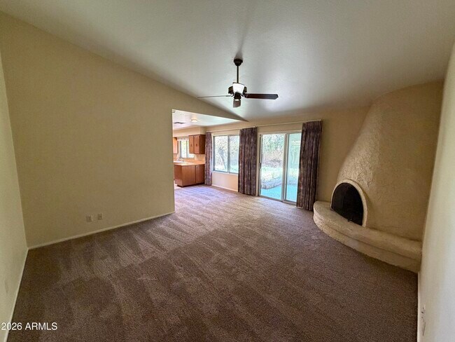 Building Photo - 1536 E Gemini Dr