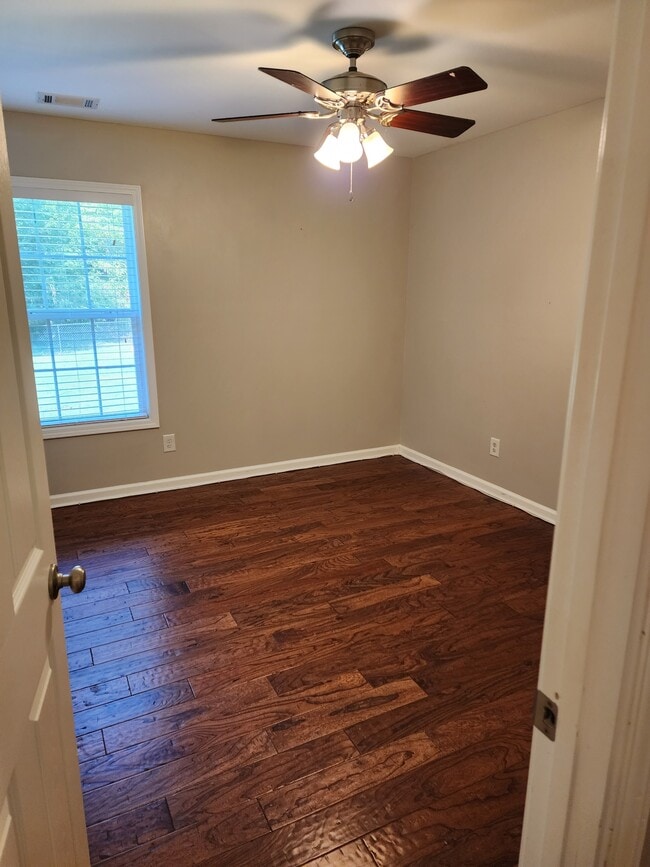 Building Photo - 1407 Princeton Dr