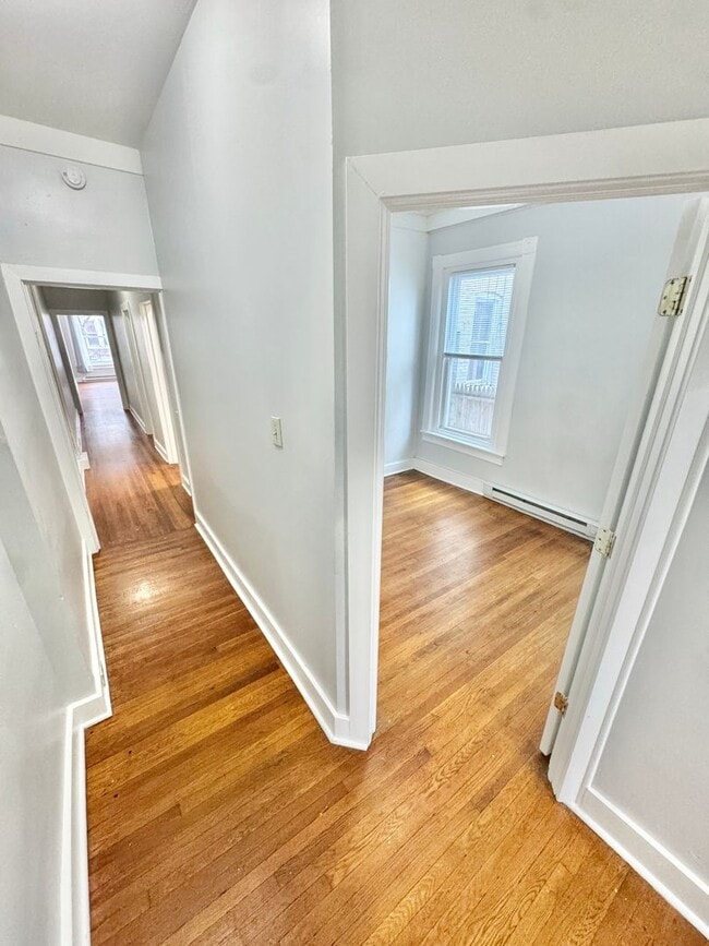 Building Photo - 1103 Linden St