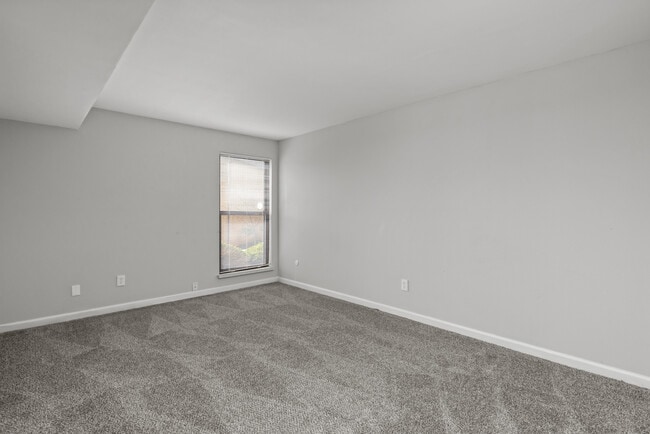 Chesterfield Place Apartments | One Bedroom Remodel | Bedroom - Chesterfield Place Apartments