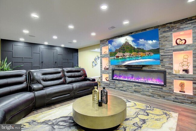 Building Photo - 11263 Penzance Ln