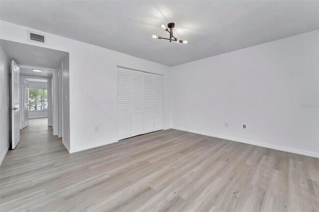 Building Photo - 9940 7th Way N