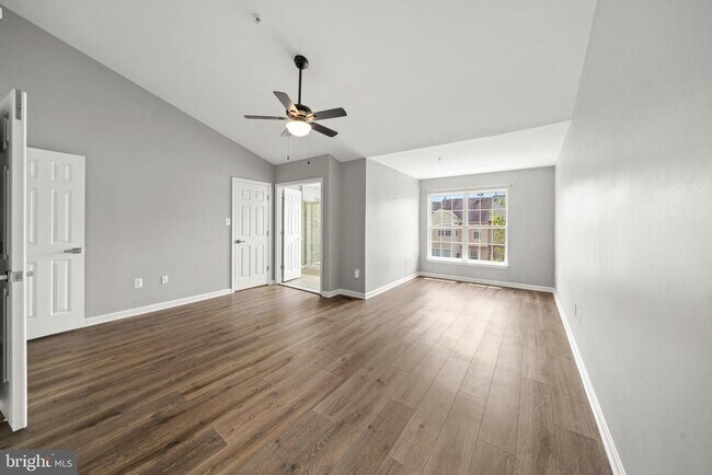 Building Photo - 154 Fieldstone Ct