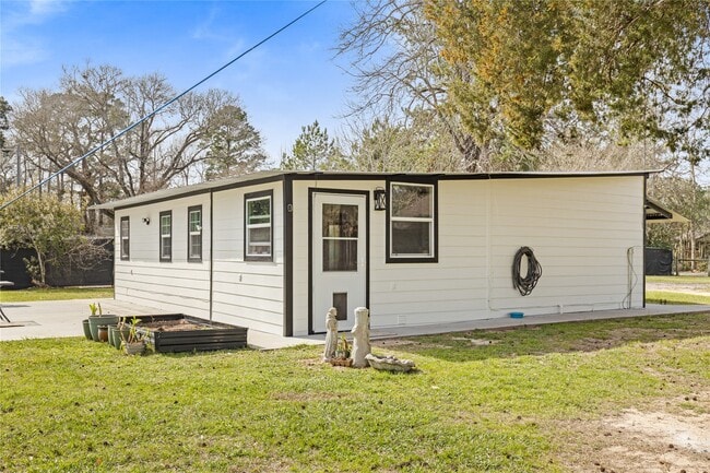 Building Photo - 1910 Stringtown Rd