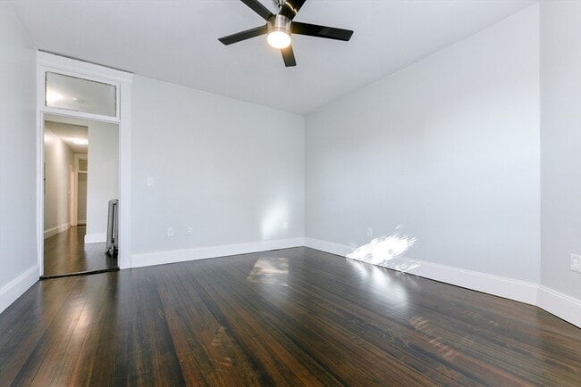 Building Photo - 107 Harrishof St