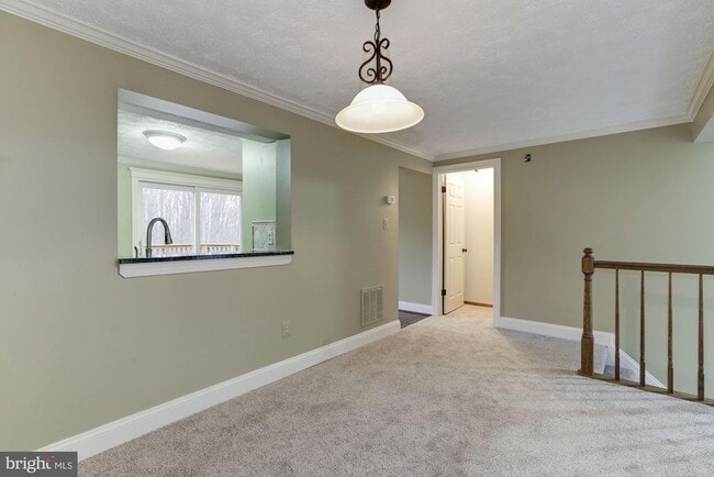 Building Photo - 7118 Eden Brook Dr