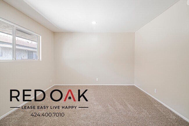 Building Photo - 861 Glencliff St