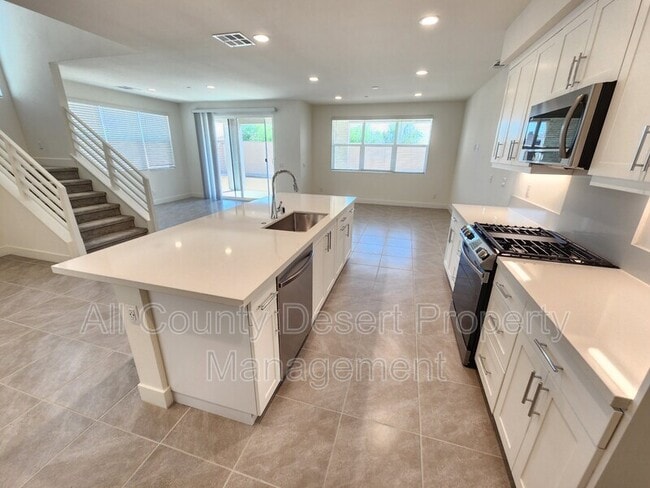 Building Photo - 43345 Passagio Lago Way