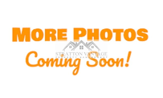 Building Photo - 9562 E Cavalry Dr