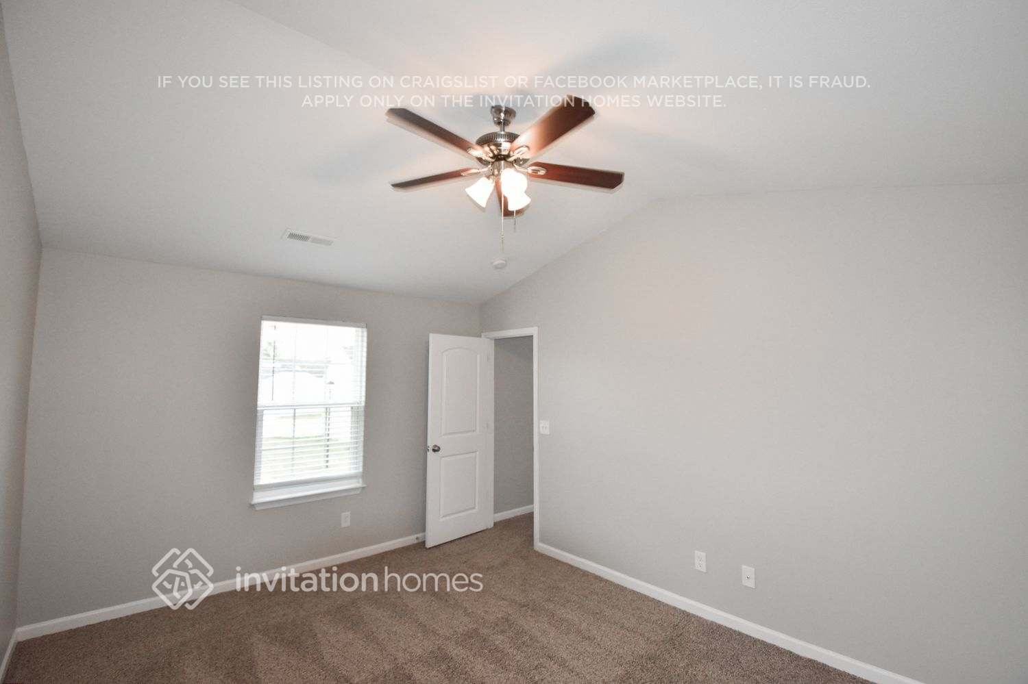 Building Photo - 2402 King Malcolm Ln