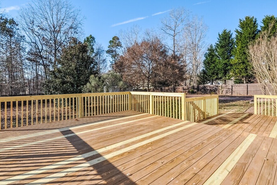 Building Photo - 77 Smiths Creek Dr