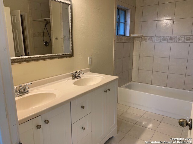 Building Photo - 7808 Bovis Ct