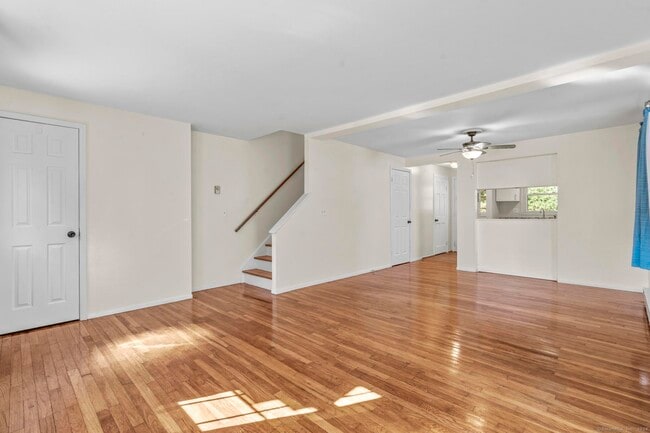 Building Photo - 675 Millville Ave