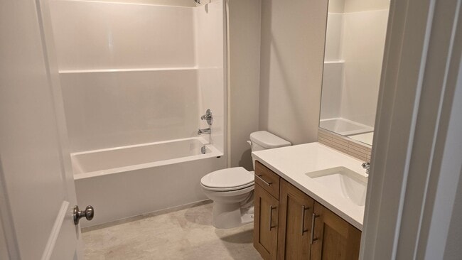 Building Photo - Amazing 3 bedroom Brand new home!!