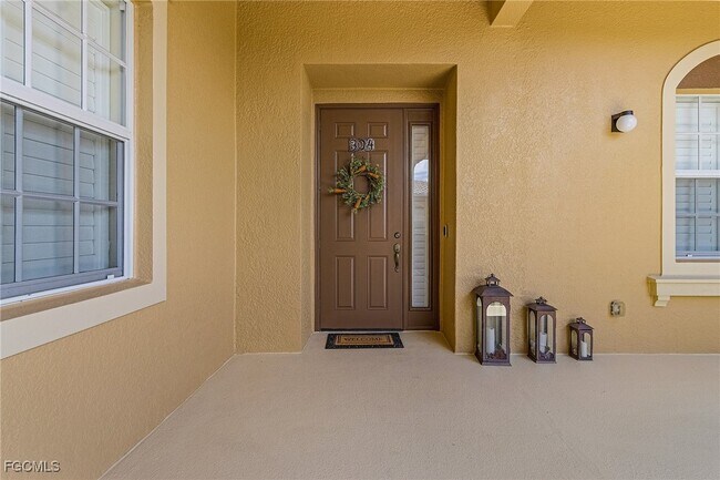 Building Photo - 3728 Agualinda Blvd