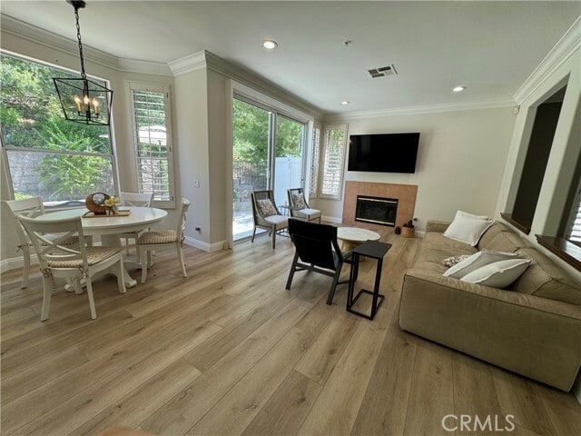 Building Photo - 440 S San Vicente Ln