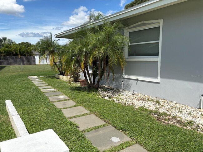 Building Photo - 4710 Shale Pl