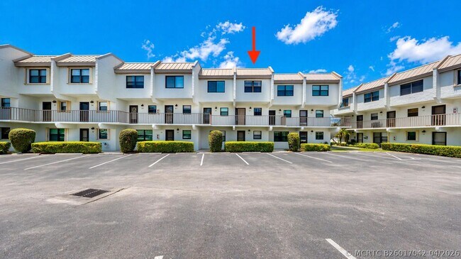Building Photo - 1300 Seaway Dr