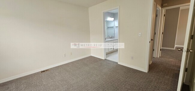Building Photo - 4976 10th St