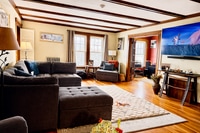 Building Photo - 740 Belmont St