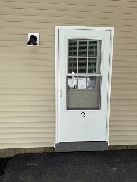 Building Photo - 131 Ernst Rd