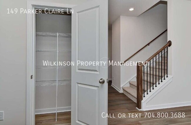 Building Photo - 149 E Parker St