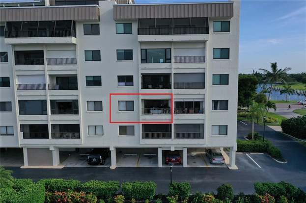 Building Photo - 1500 Park Beach Cir