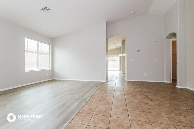 Building Photo - 4635 W Shumway Farm Rd, Laveen, AZ 85339