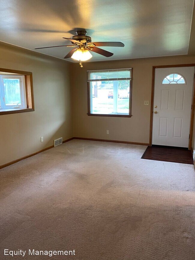 Building Photo - 3 br, 2 bath House - 43 S. Edgehill