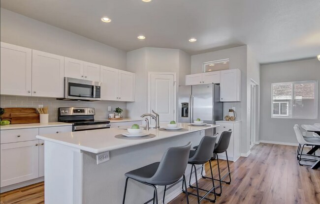 Building Photo - 7468 Johnsontown Hts