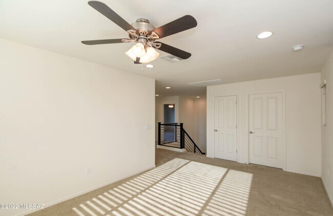 Building Photo - 6762 E Via Arroyo Largo
