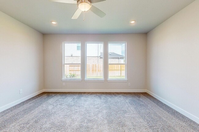 Building Photo - 8810 Drysdale River Rd