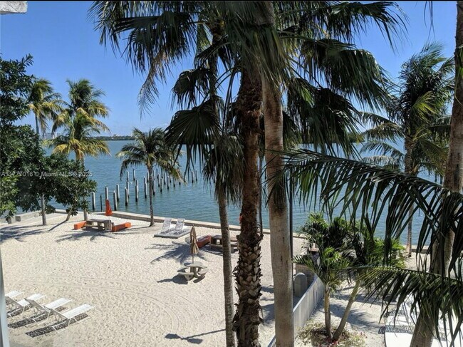 Building Photo - Northeast 64th Street, Miami, FL 33138 - 1 BR 1 BA condo