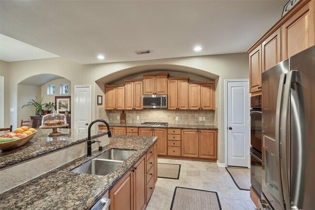 Building Photo - 43 S Longsford Cir