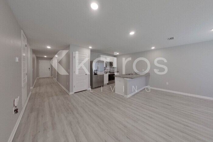 Building Photo - 416 Monarch Ln