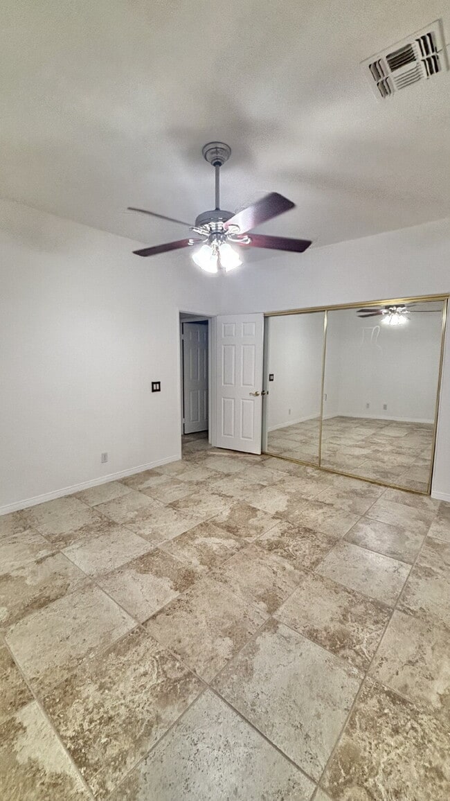 Building Photo - 3 Bedrooms and 3 Bathrooms Save $500 Move-in by April 1st!!