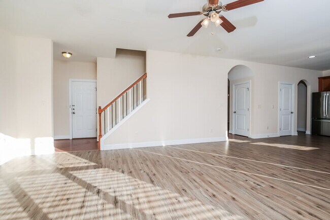 Building Photo - 3431 Vireo Ct