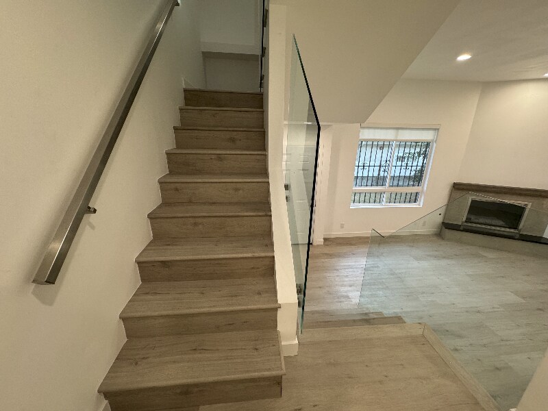 Building Photo - 431 N Alhambra Ave