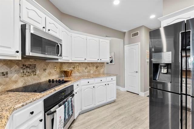 Building Photo - 4008 Sherry Ln