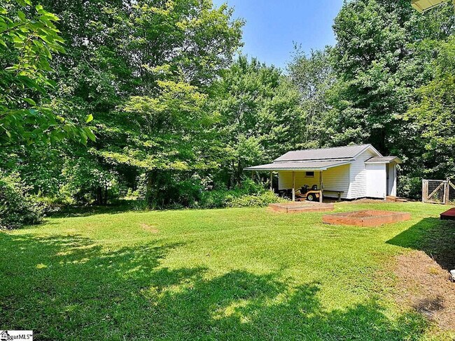 Building Photo - 713 Lindal Ct