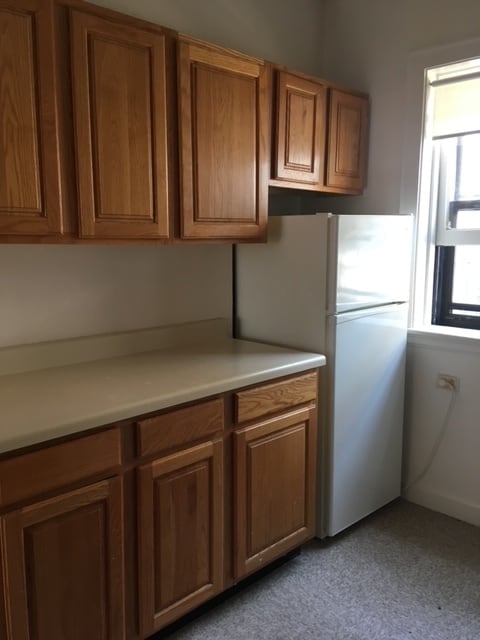 Building Photo - 2201 Ridge Ave