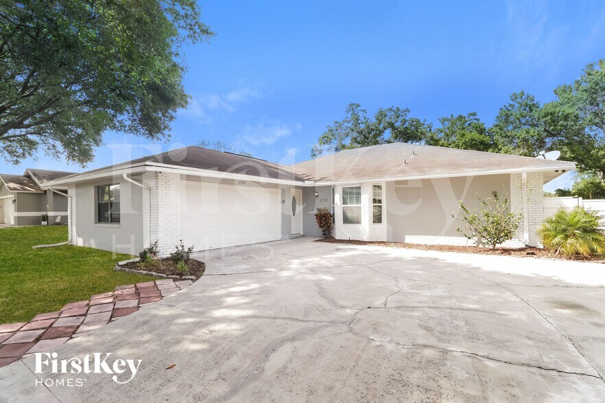 Building Photo - 2330 Eastmeadows Ct