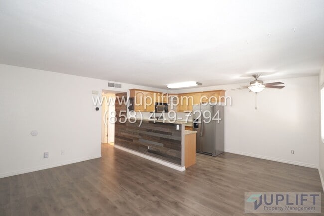 Building Photo - 2 bed 1 bath condo in Alpine with pool in ...
