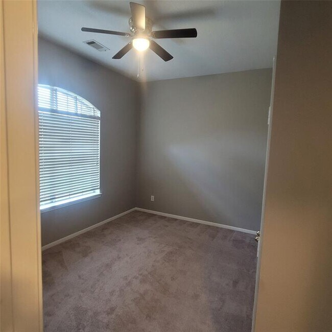 Building Photo - 1411 Hunter Ridge Ct