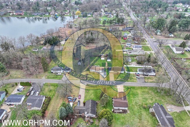 Building Photo - COMING SOON in Linden with Lake Access!!!