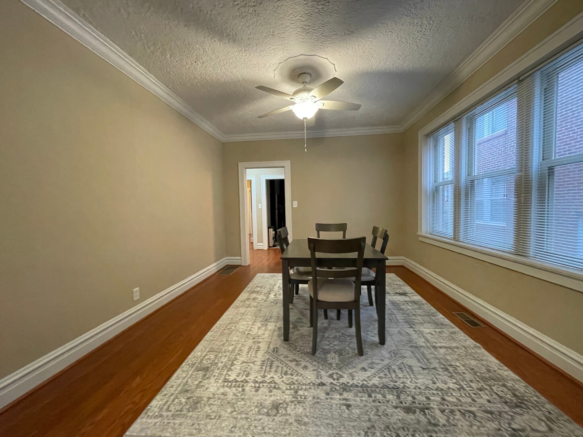 DR 1 - 7139 Amherst Ave