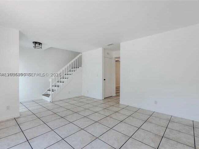 Building Photo - 5800 Rambler Rose Way